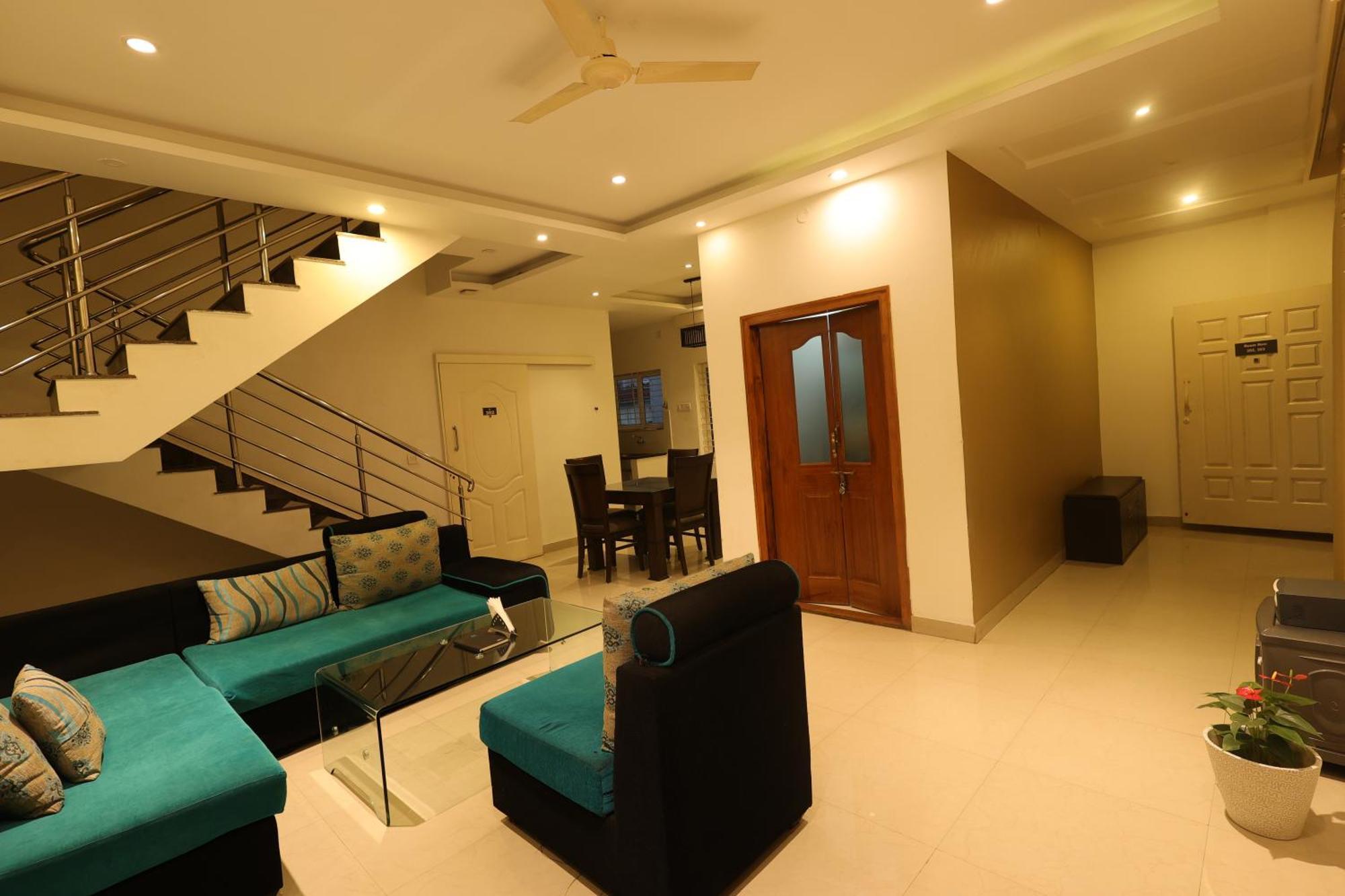 Arcade Inn Suites Bangalore Exterior photo